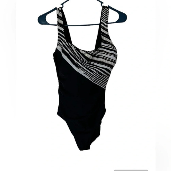 Miraclesuit Other - Miraclesuit One-Piece Swimsuit - Size 14? Swim Summer Beach Slimming